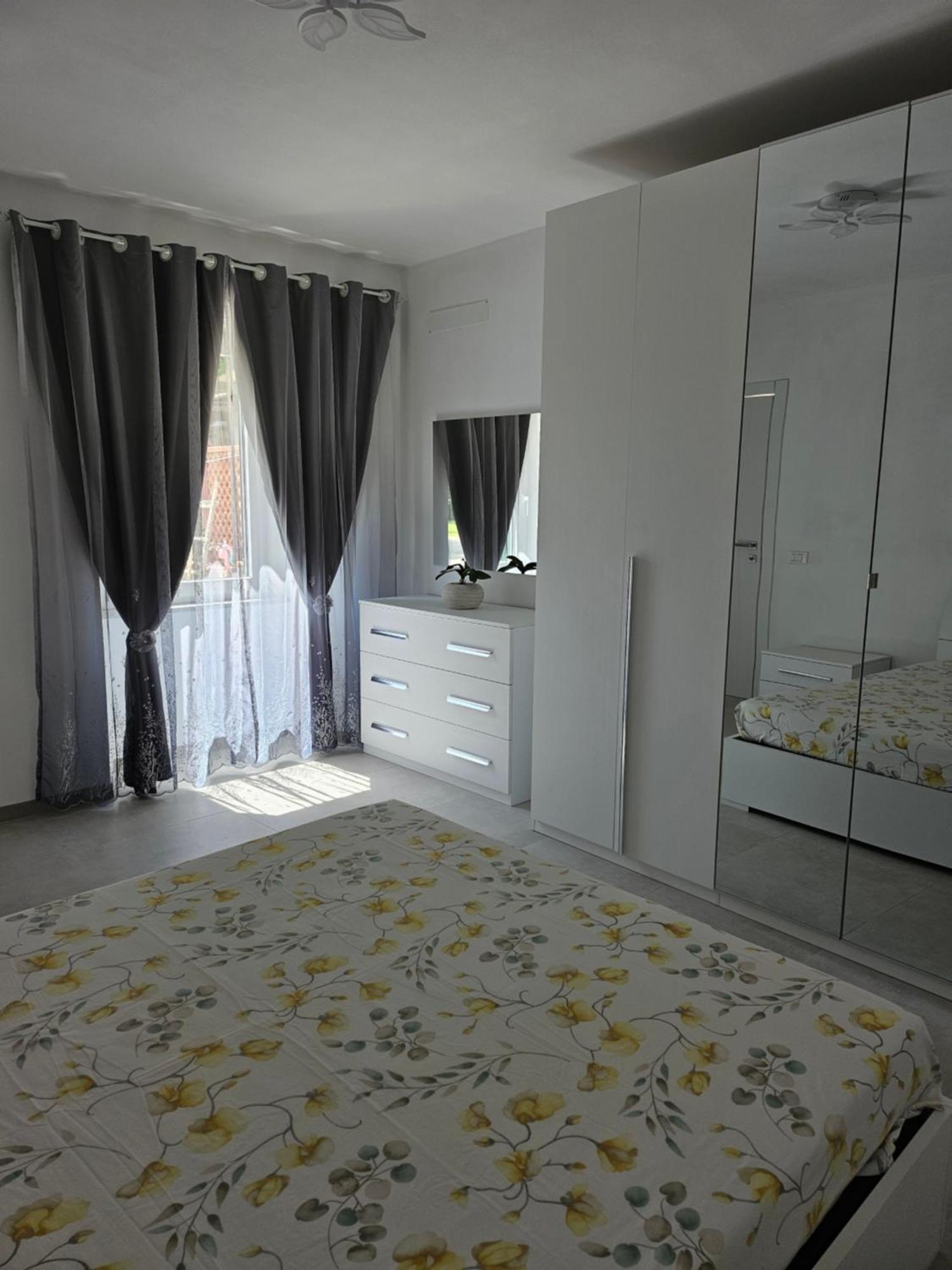 Casa Mia Apartment Massa  Bagian luar foto